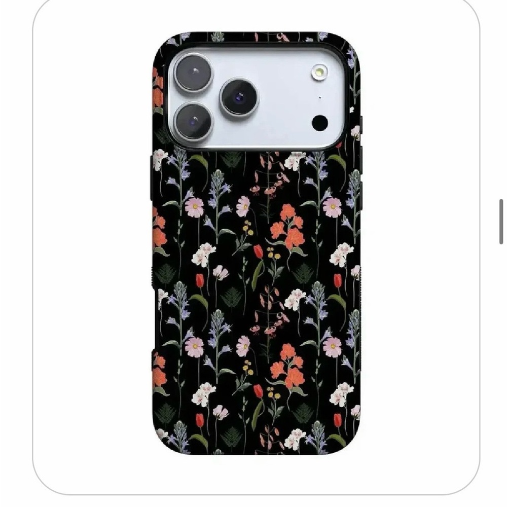 Casely Floral iPhone 17 Pro Case NWOT